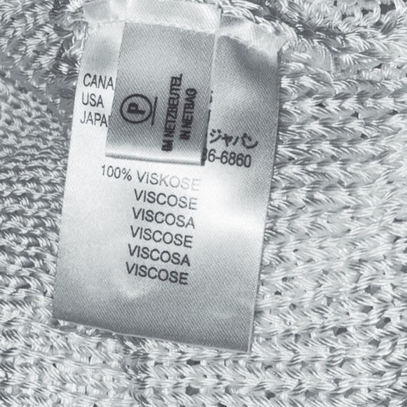 Escada knit sweater hooded iridescent cream Made in Italy size 36 = 8 cover up - Picture 6 of 6